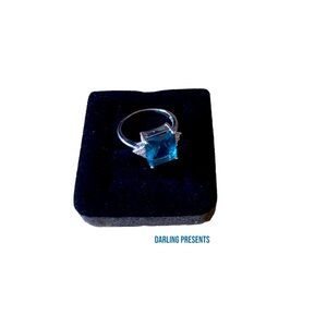 GEMSTONE CRYSTAL COCKTAIL RING WOMEN COLOR BLUE SIZE 7